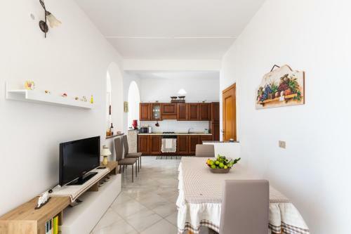 Maravola Home On The Beach, Parking & Wifi