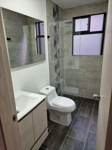 Apartamento Lujoso Piso Espacioso Con Jacuzzi -terraza Privada