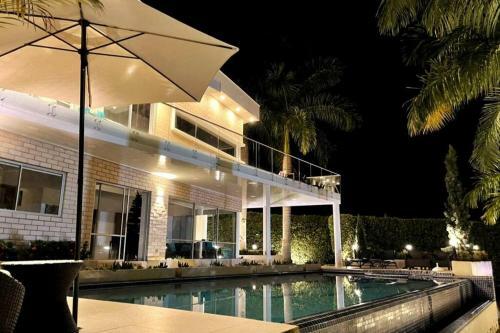 Villa C�moda Casa Finca Con Piscina - San Jer�nimo, Ant