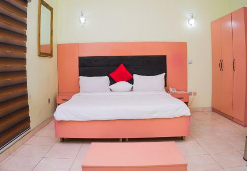 1804 Boutique Hotel