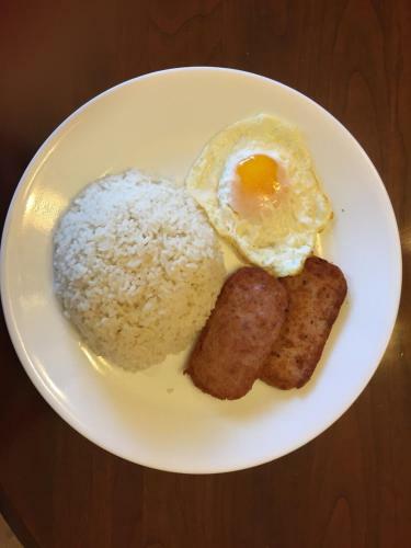 Bed & Breakfast Golden Pension House,palawan
