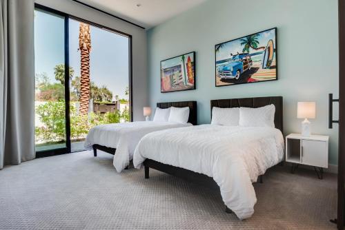 New 2022 Custom Home In Vacation Heaven Home
