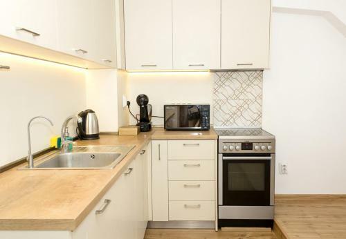 Modern Bright Apartment Close To The City Centre