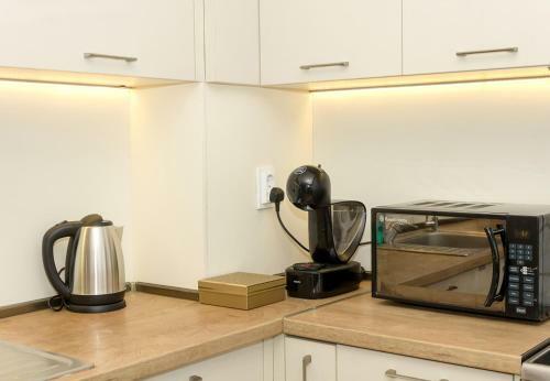 Modern Bright Apartment Close To The City Centre