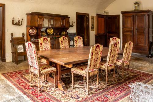Ch�teau De B�duer And Vacation Homes