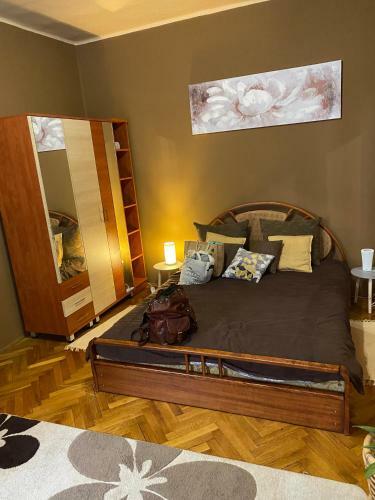 Sz�ll 3 Apartman