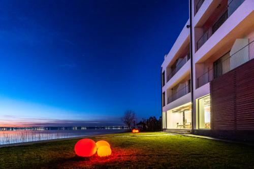 Hotel Poeme Mamaia Retreat