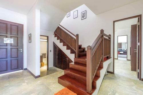 Villa Beachfront Estate Sanur - Eleven Kejora