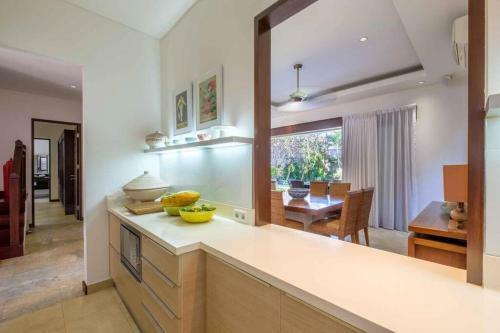Villa Beachfront Estate Sanur - Eleven Kejora