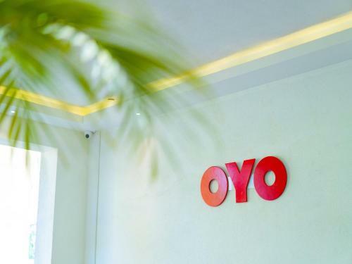 Hostal Oyo Home 78635 Accommodation