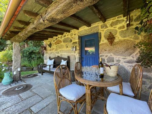 Casa De Vilar De Rei - Ref�gio No Minho Com Piscina