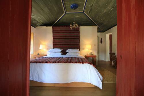 Casa De Vilar De Rei - Ref�gio No Minho Com Piscina