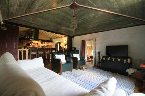 Casa De Vilar De Rei - Ref�gio No Minho Com Piscina