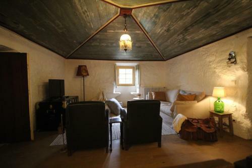 Casa De Vilar De Rei - Ref�gio No Minho Com Piscina