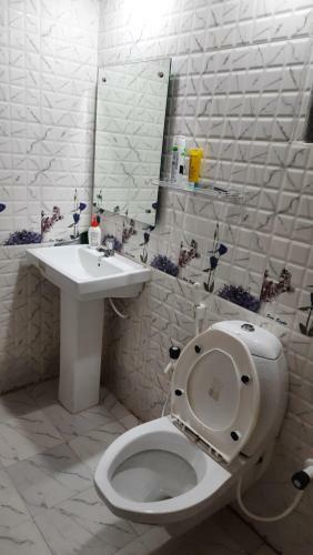 Apartamento Nath's Residency
