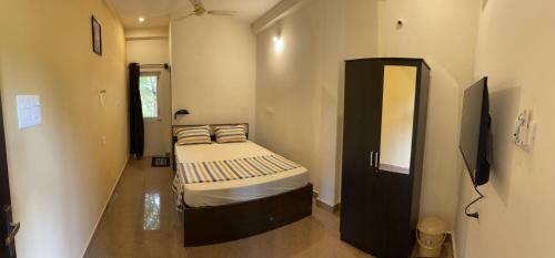 Hostal Les Manguiers Rooms And Cottages