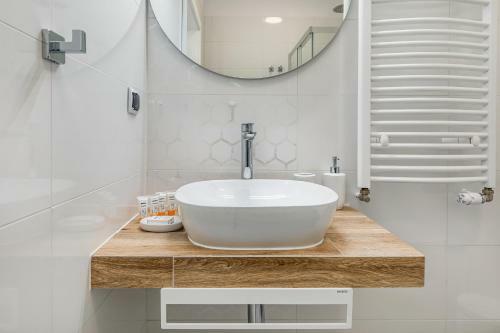 Blue Wave Apartment By Renters