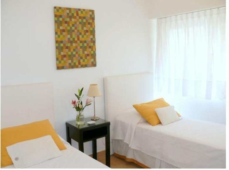 Monta�eses Apartments