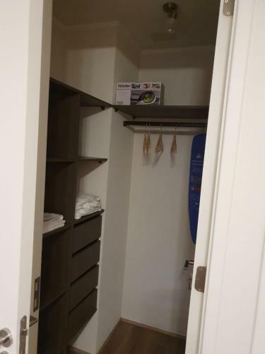 Apartamento Dpto Metro Irarrazaval, Cerca Estadio Nacional