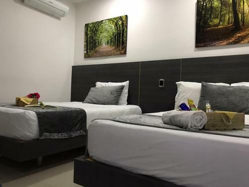 Hotel 10 Express