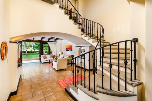 Villa Dream House In Prestigious Hacienda Pinilla