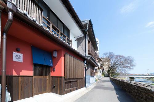 Kyotoya Kamogawagojo