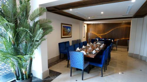 Hotel Ramada By Wyndham Lahore Gulberg II