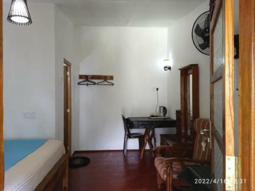 Blue Night Homestay