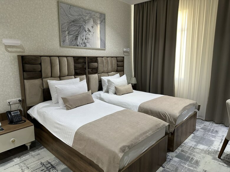 Green Park Hotel