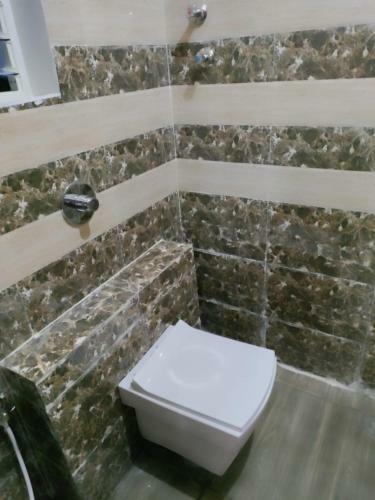 Ssv Hotel Avalahalli