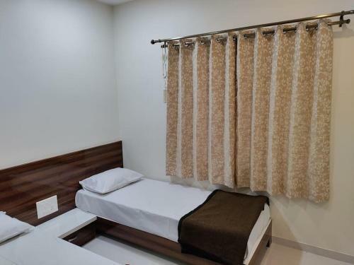 Corner Apartment, 2bhk With Good Privacy, Parking