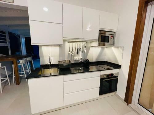 Apartamento Deep Blue Vue Mer Piscine Privative 2 Chambres