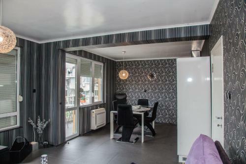 Apartamento Downtown Burgas - Comfy 2-bdr. Apt In Top Centre