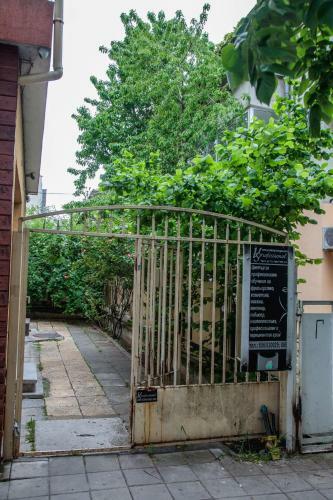 Apartamento Downtown Burgas - Comfy 2-bdr. Apt In Top Centre