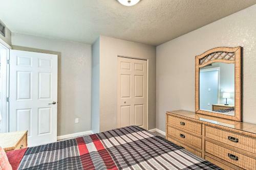 Pinetop Cabin With Deck, Private Loft, Fire Pit