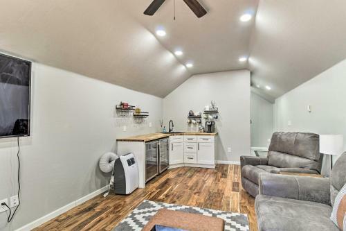 Pinetop Cabin With Deck, Private Loft, Fire Pit