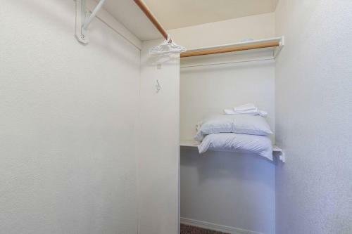 Apartamento Home Away From Home! Stylish, Pool, Games, Firepit