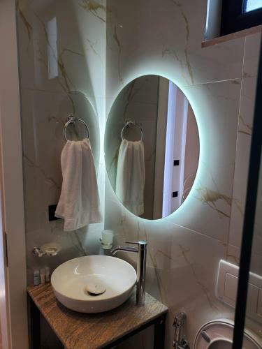 Gl Hotel Ksamil