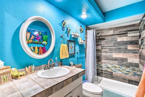 Mesa Retreat With Private Pool And Beach Backyard