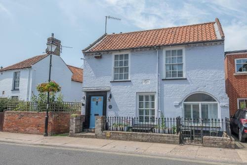 Del's Cottage Aldeburgh Air Manage Suffolk