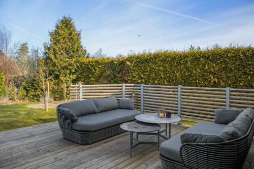 Luxury Three-bedroom Modern Family Home In B�stad