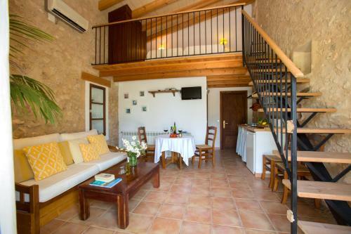 Agroturismo Es Pla De Llodr�