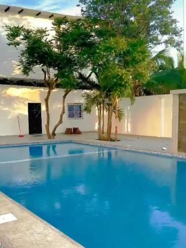 Apartamento VII Suite Familiar Con Piscina