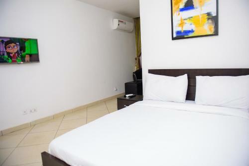 Apartamento 4 Bedroom Duplex-24hrs Electricity/wifi/security