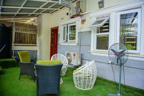 Apartamento 4 Bedroom Duplex-24hrs Electricity/wifi/security