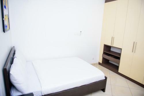 Apartamento 4 Bedroom Duplex-24hrs Electricity/wifi/security