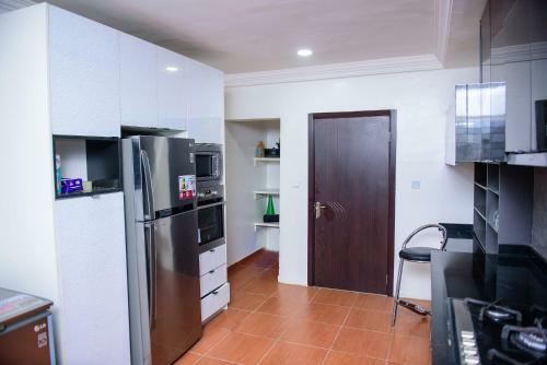 Apartamento 4 Bedroom Duplex-24hrs Electricity/wifi/security