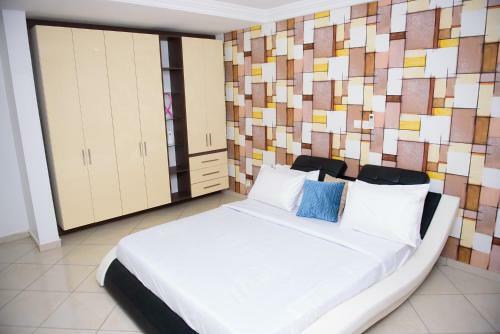 Apartamento 4 Bedroom Duplex-24hrs Electricity/wifi/security
