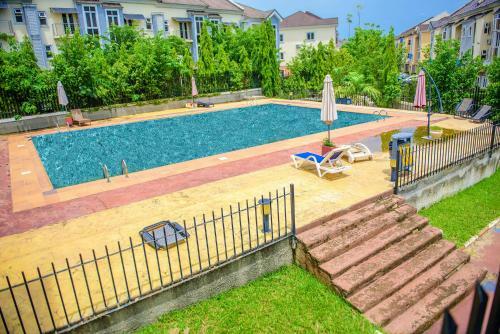 Apartamento 4 Bedroom Duplex-24hrs Electricity/wifi/security