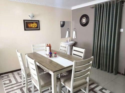 The Executive Milimani Apartment